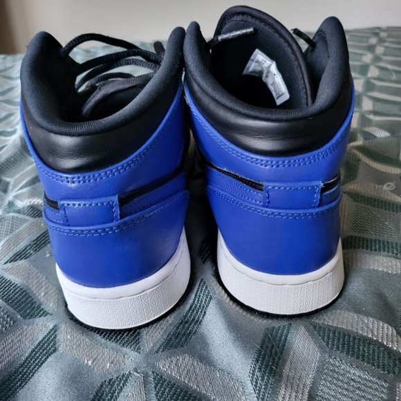 Nike Air Jordan 1 Mid GS - Hyper Royal Size 6 Youth - Picture 2 of 6